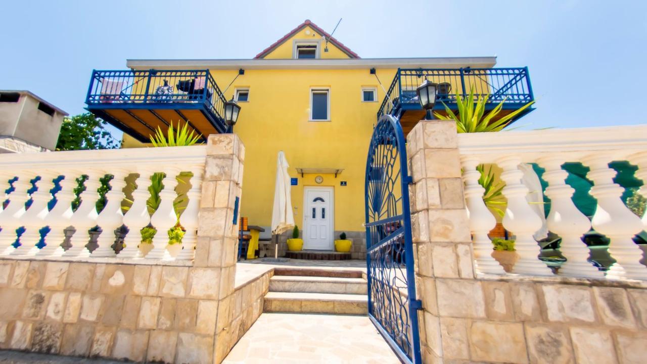 Planikovica Apartments Τρογκίρ Εξωτερικό φωτογραφία