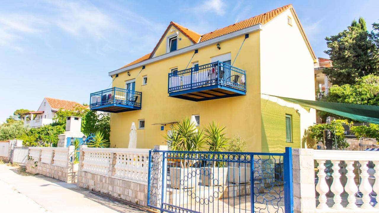 Planikovica Apartments Τρογκίρ Εξωτερικό φωτογραφία