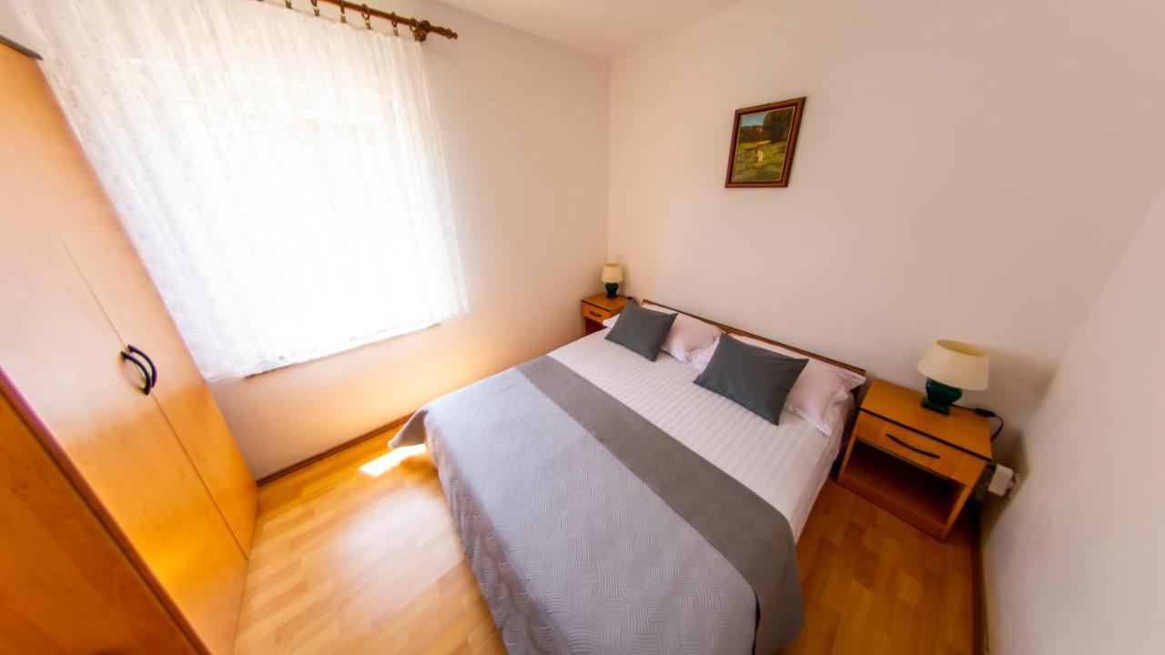 Planikovica Apartments Τρογκίρ Εξωτερικό φωτογραφία