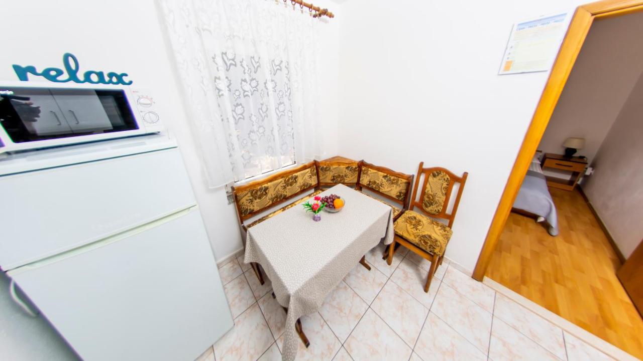 Planikovica Apartments Τρογκίρ Εξωτερικό φωτογραφία