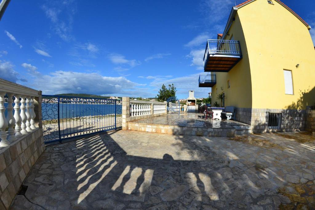 Planikovica Apartments Τρογκίρ Εξωτερικό φωτογραφία